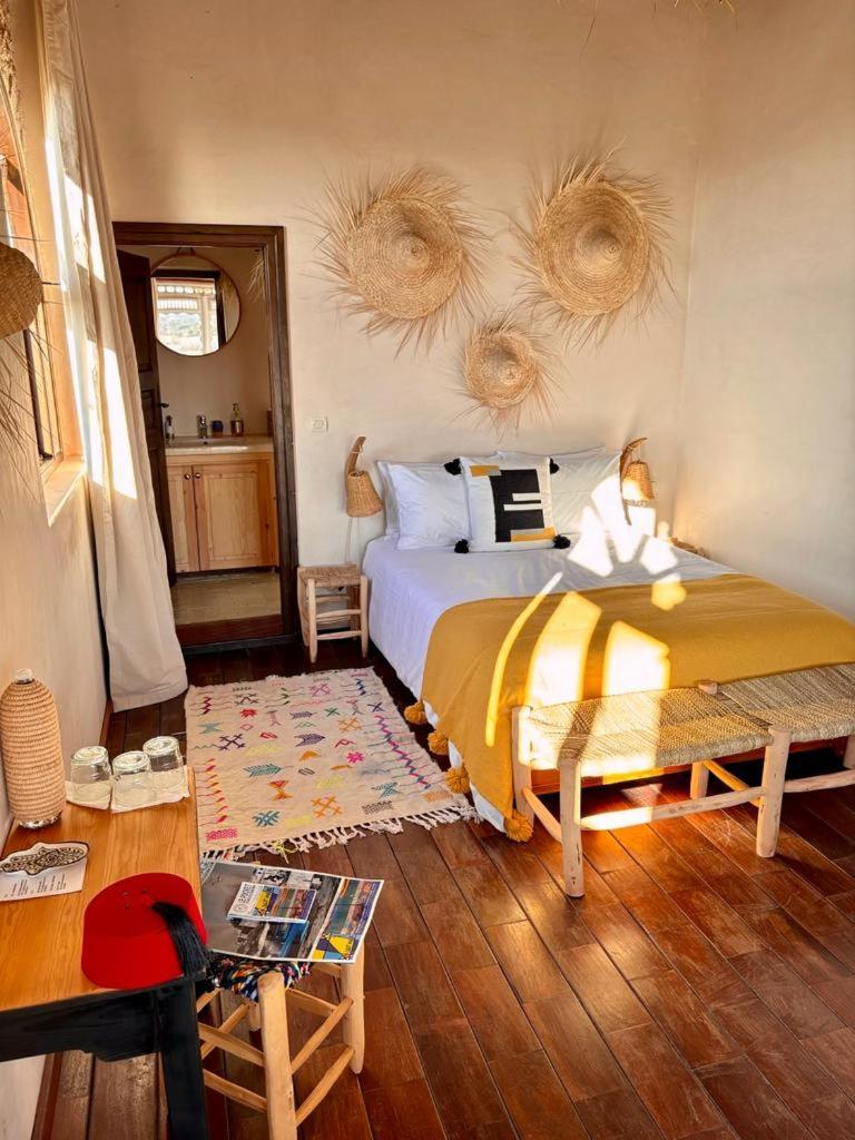Отель Maison La Chevre Эс-Сувейра Номер фото